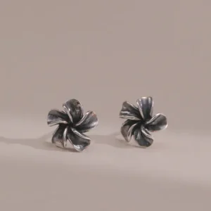 銀月之夢系列 | 花影之心。925純銀耳環